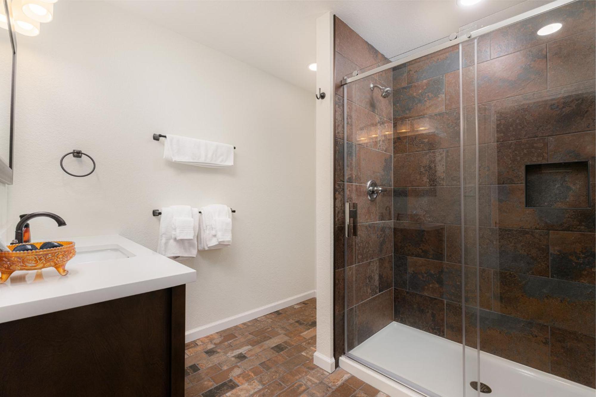 The Nuwray Hotel & Carriage House Burnsville Esterno foto